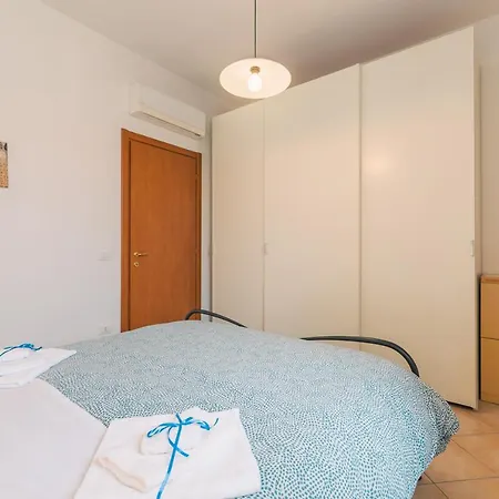 Apartman Prima Fila Mare , La Vecchia Chiesa *