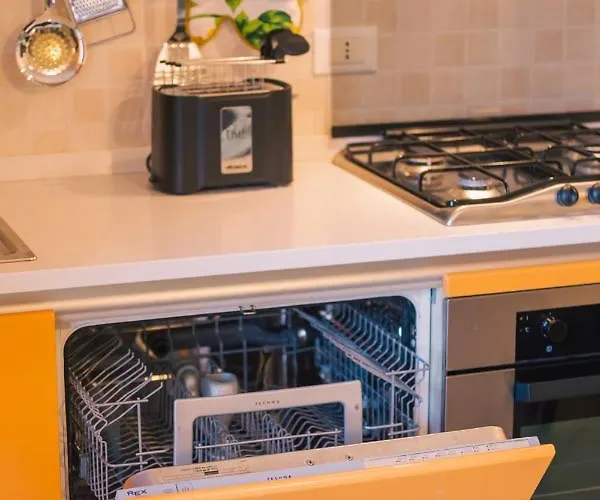 Prima Fila Mare , La Vecchia Chiesa