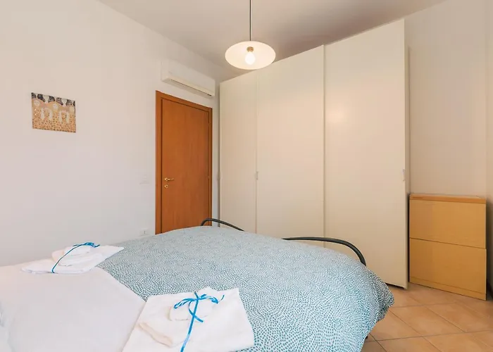 Appartamento Prima Fila Mare , La Vecchia Chiesa *